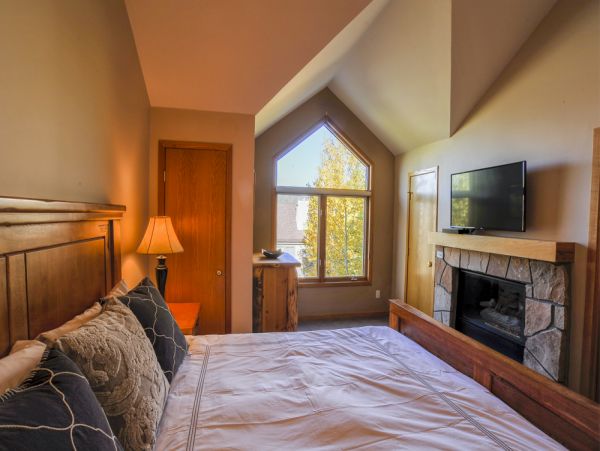 Breckenridge Home 950735