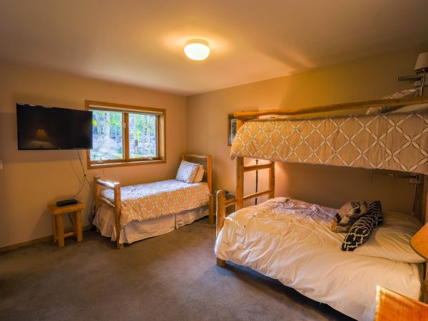 Breckenridge Home 950735