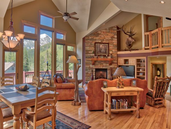 Breckenridge Home 950747
