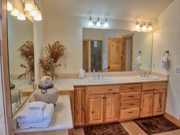 Breckenridge Home 950747