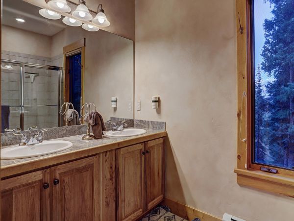 Breckenridge Home 950749