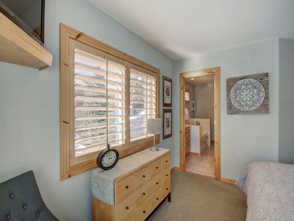 Breckenridge Home 950751