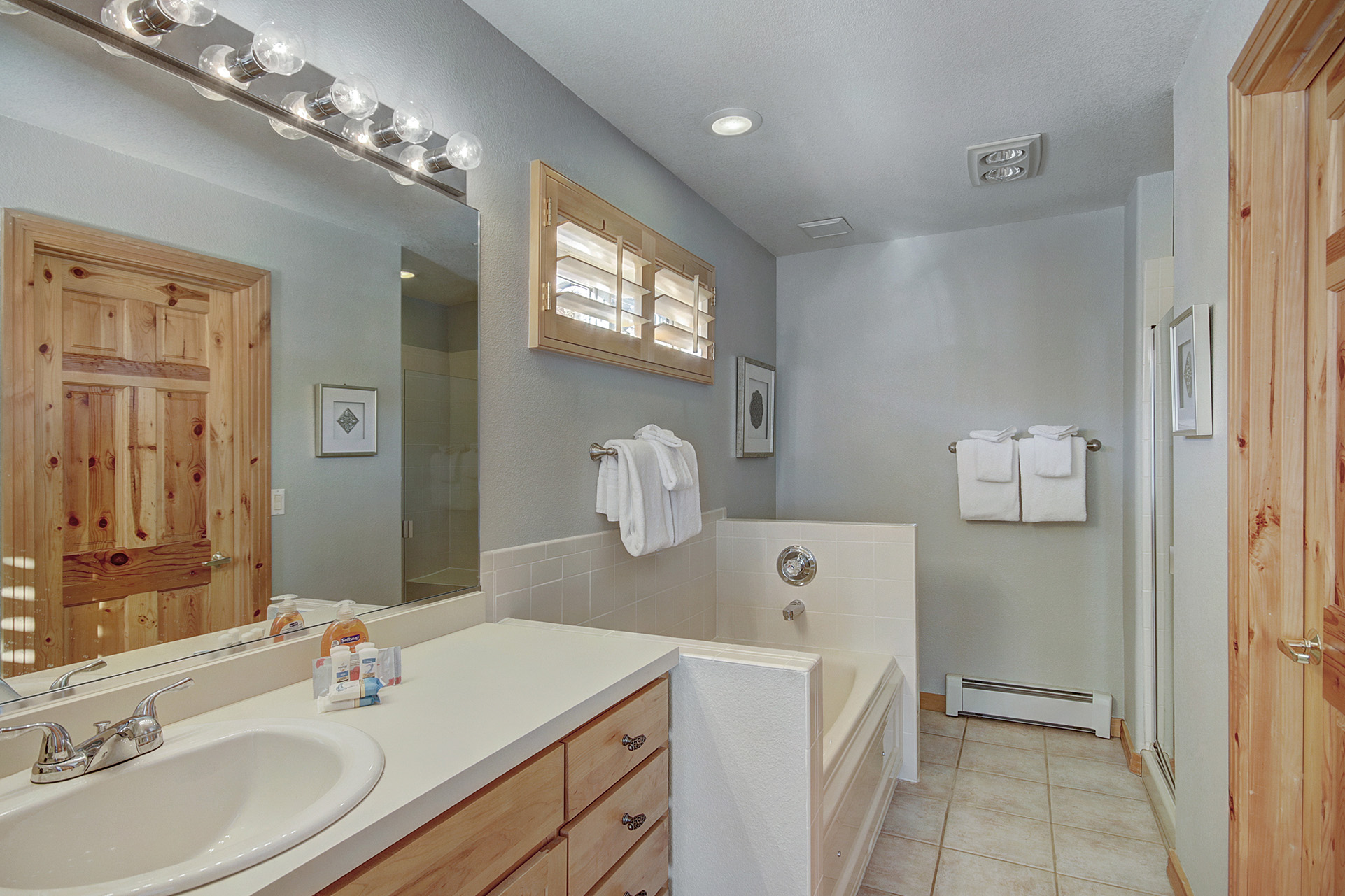 Breckenridge Home 950751
