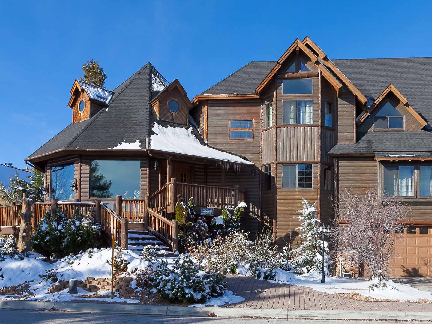 Luxurious 6 Bedroom Home in Big Bear Sleeps 16