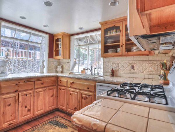 Big Bear Home 950771
