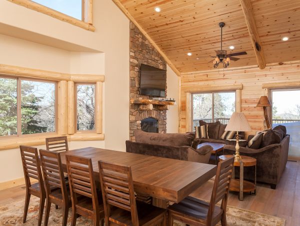 Big Bear Home 950773