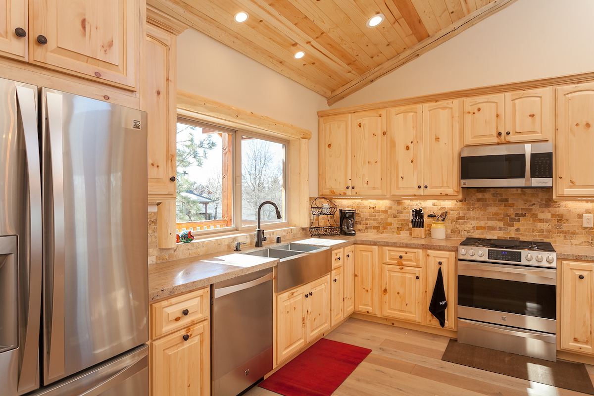 Big Bear Home 950773