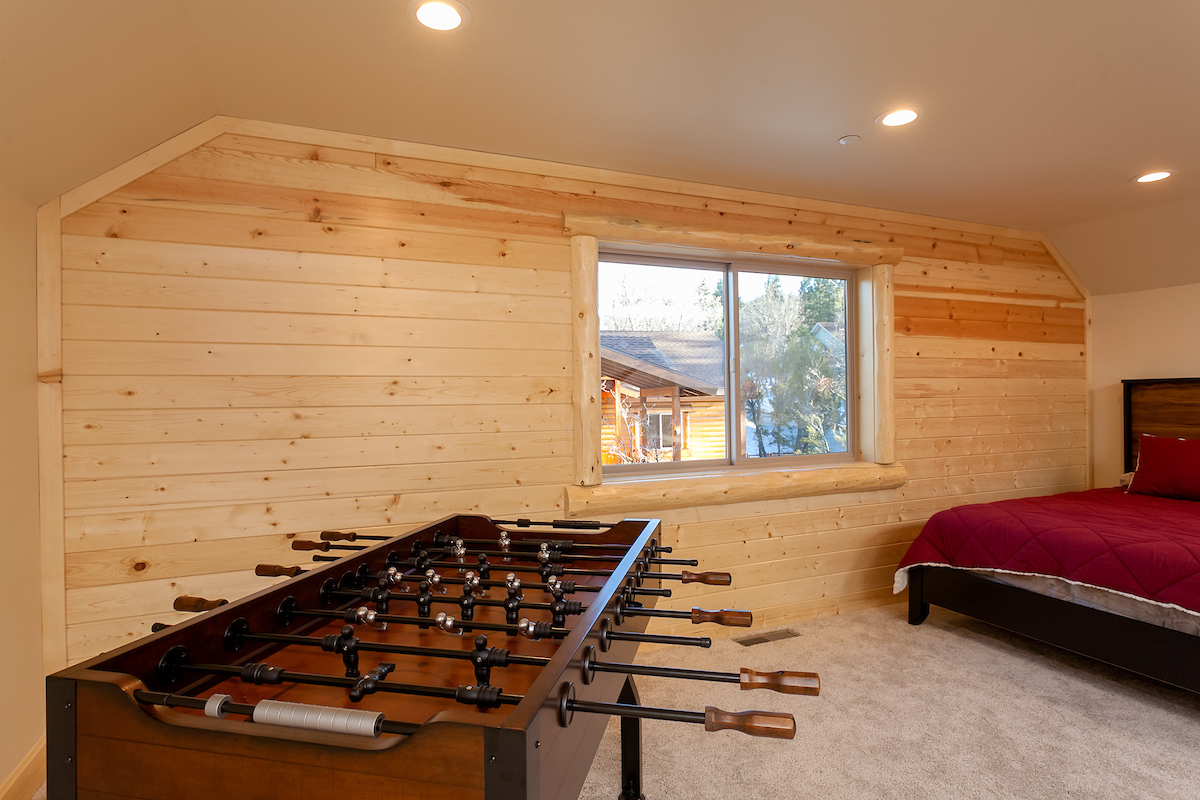 Big Bear Home 950773
