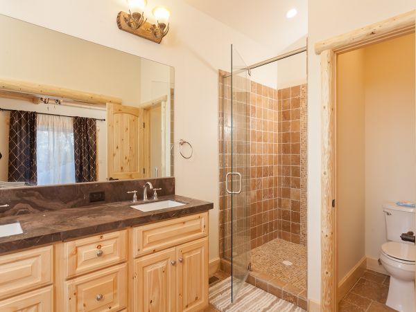 Big Bear Home 950773