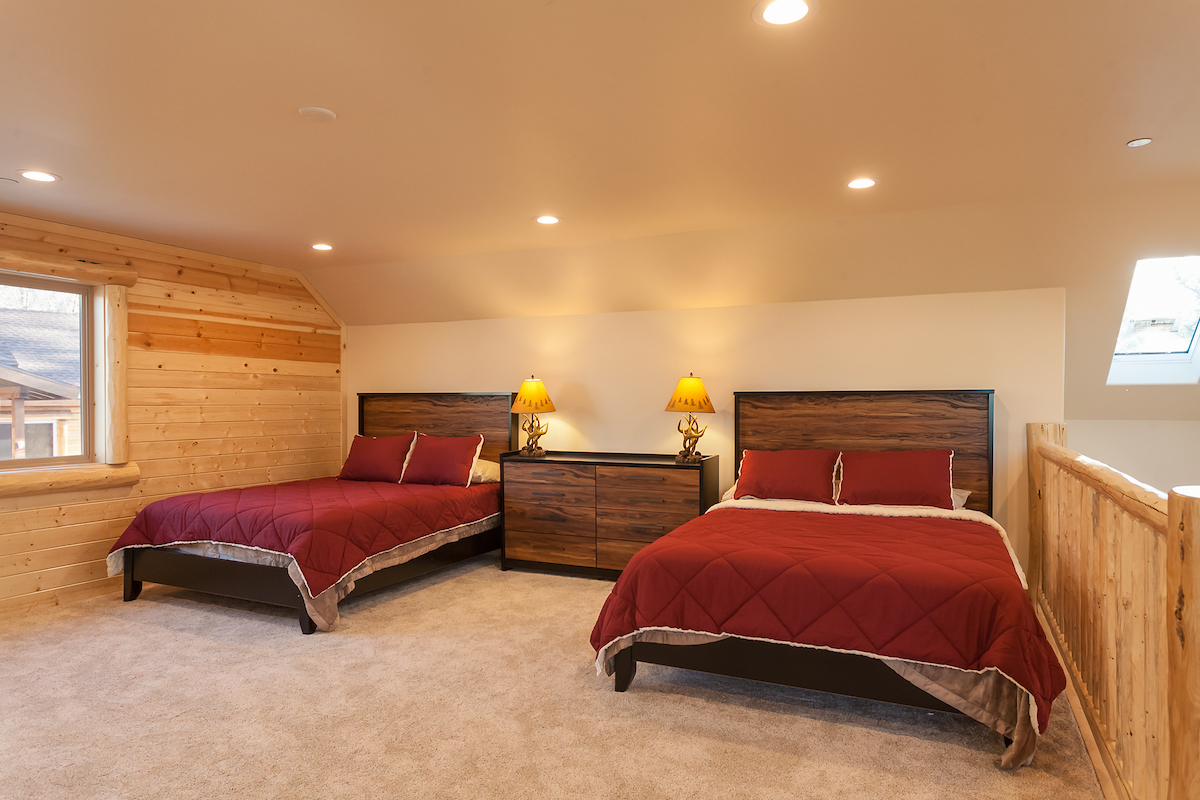 Big Bear Home 950773