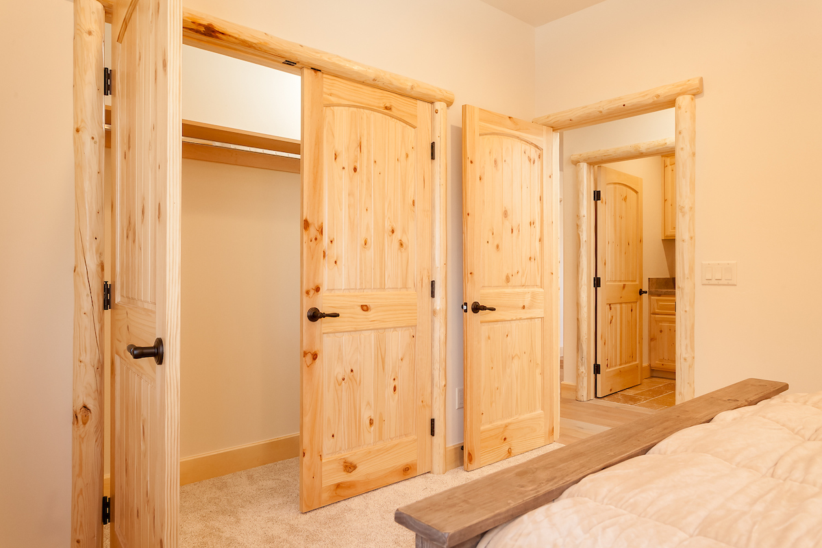 Big Bear Home 950773