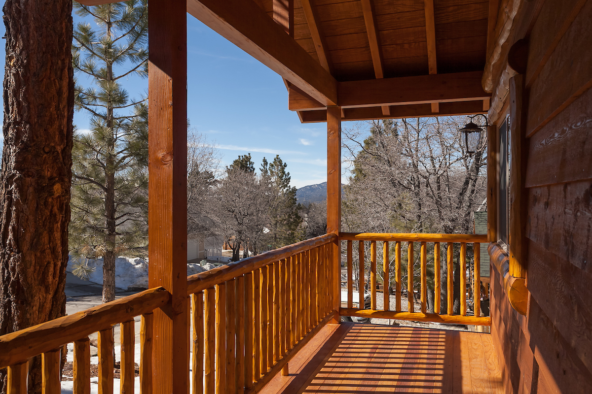 Big Bear Home 950773