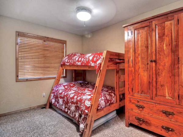 Big Bear Home 950775