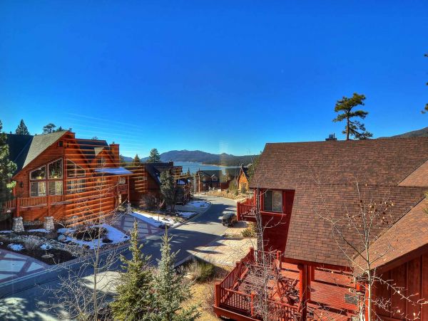 Big Bear Home 950776
