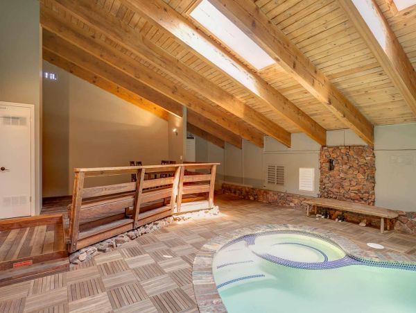 Big Bear Home 950777