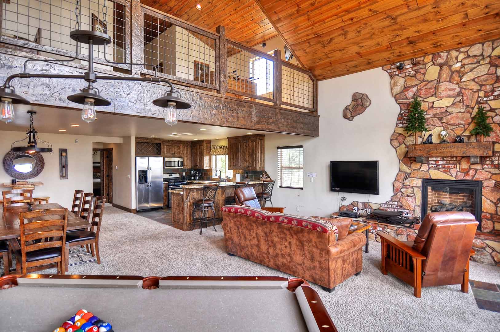 Big Bear Home 950779