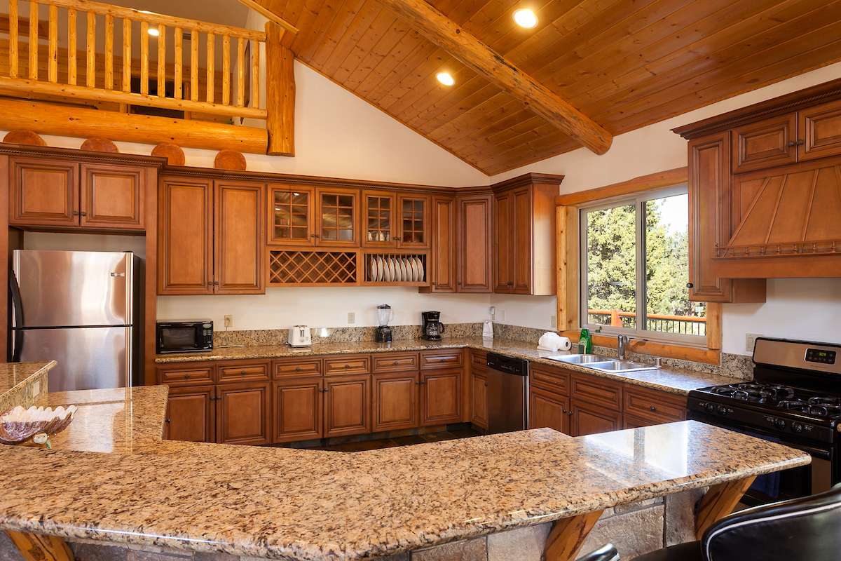 Big Bear Home 950782