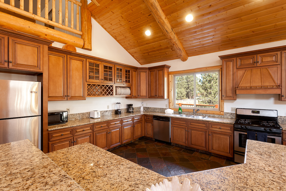 Big Bear Home 950782