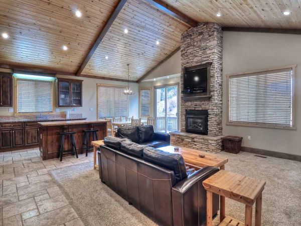 Big Bear Home 950783