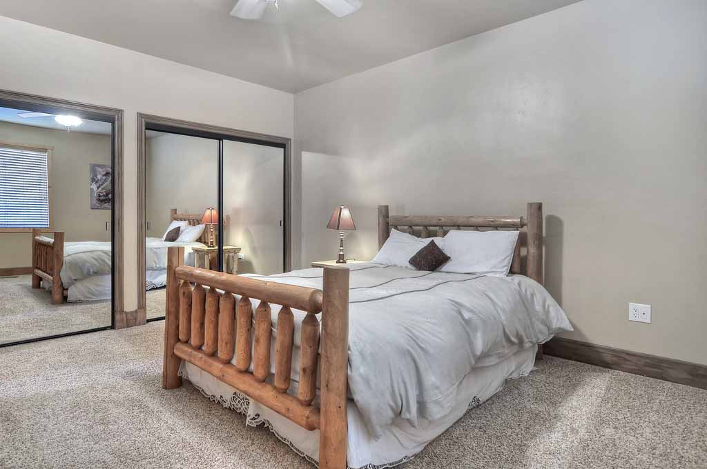 Big Bear Home 950783
