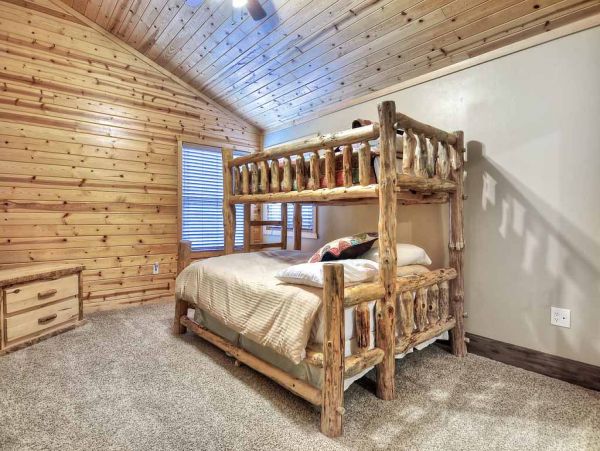 Big Bear Home 950783