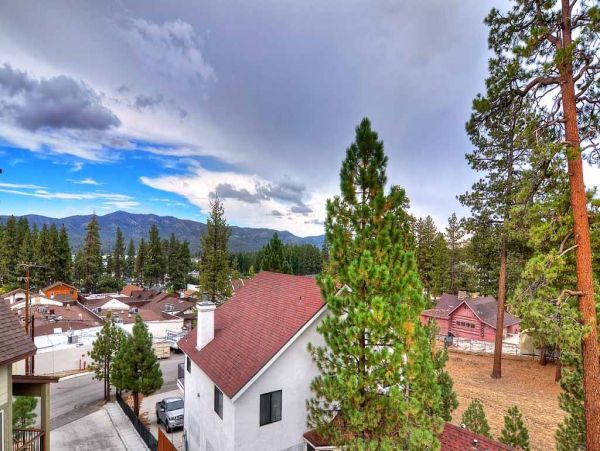 Big Bear Home 950783
