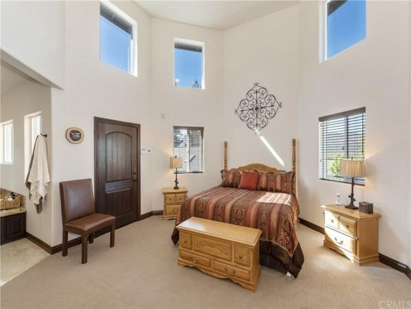 Big Bear Home 950784