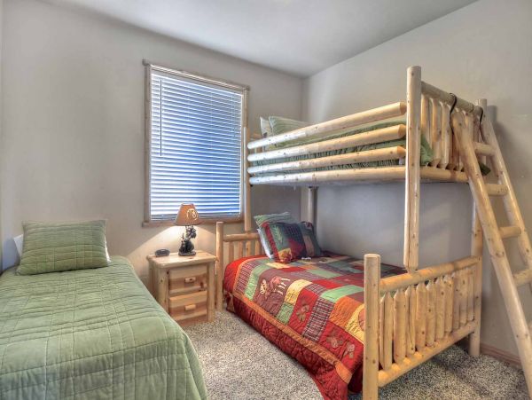 Big Bear Home 950787