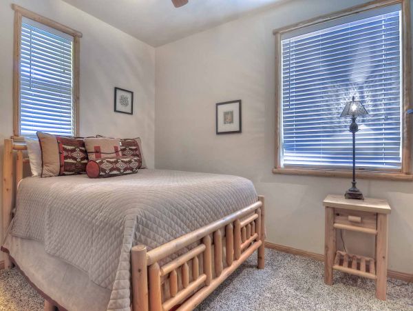 Big Bear Home 950787