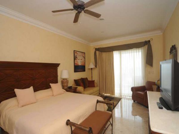 Puerto Vallarta Punta Mita Condo 950816