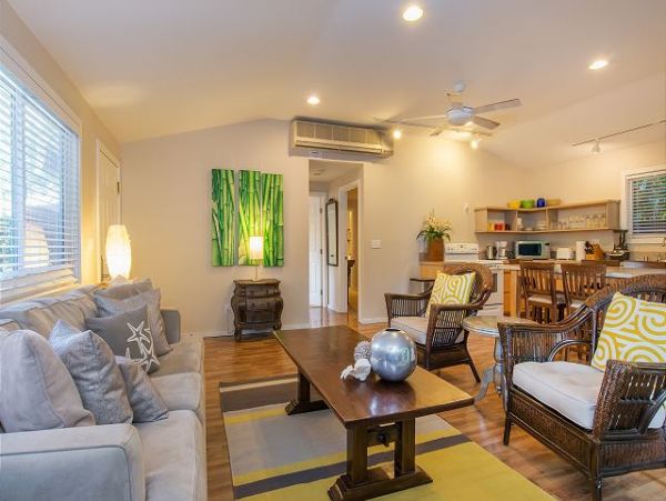 Honolulu Diamond Head Kahala Home 950826