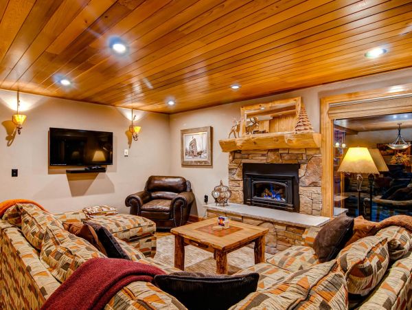 Breckenridge Home 950877