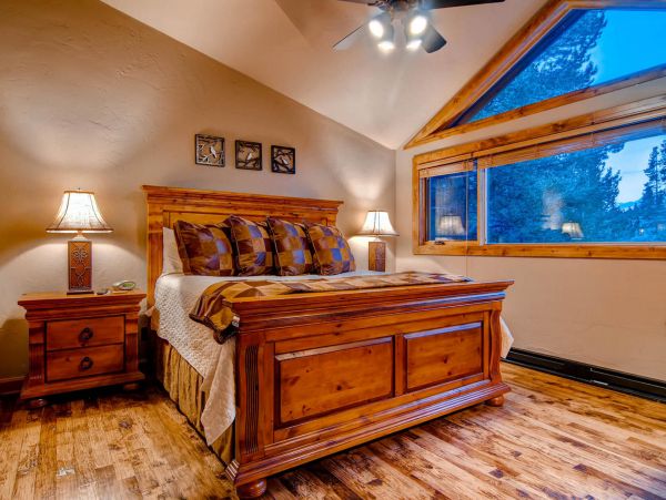 Breckenridge Home 950877