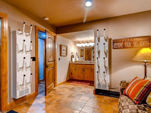 Breckenridge Home 950877
