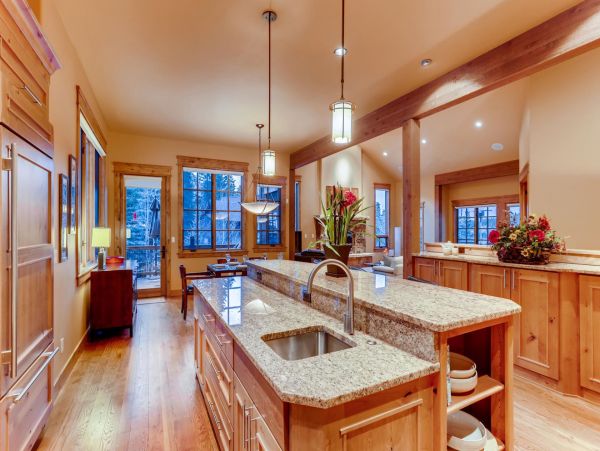 Breckenridge Home 950878