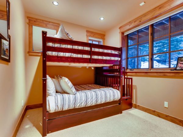 Breckenridge Home 950878