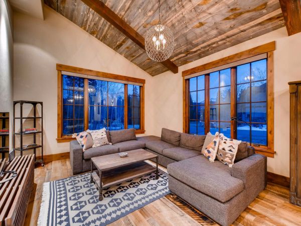 Breckenridge Home 950879