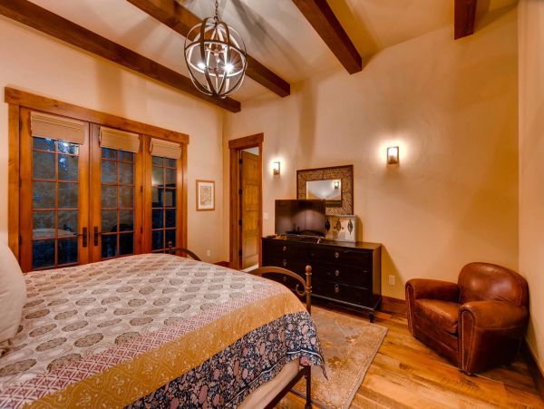 Breckenridge Home 950879