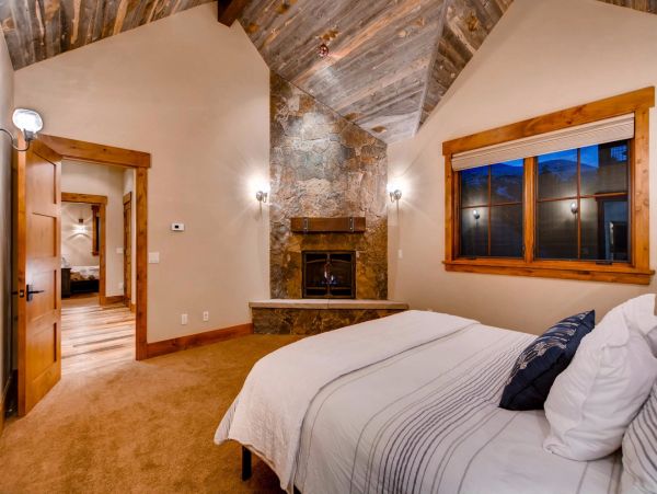 Breckenridge Home 950879