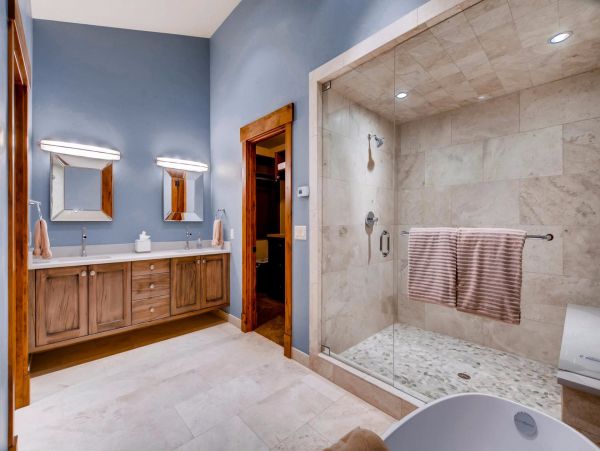 Breckenridge Home 950879