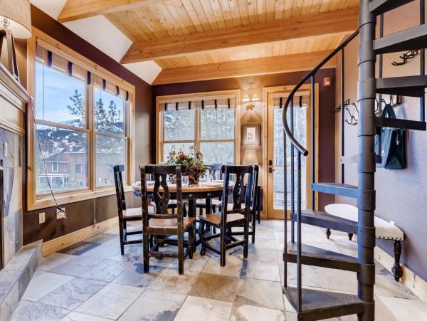 Breckenridge Home 950880