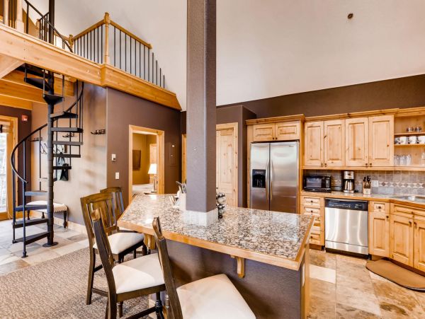 Breckenridge Home 950880