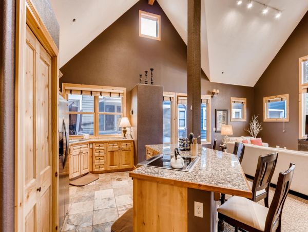 Breckenridge Home 950880