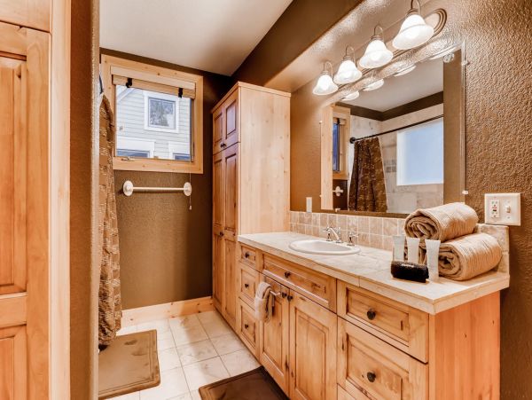 Breckenridge Home 950880