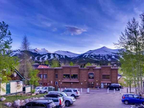 Breckenridge Home 950880