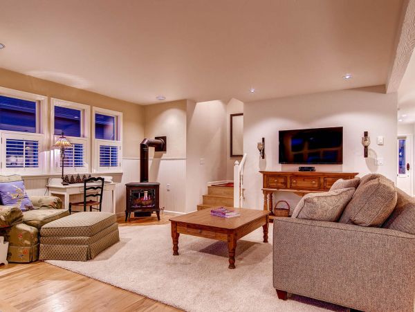 Breckenridge Home 950881