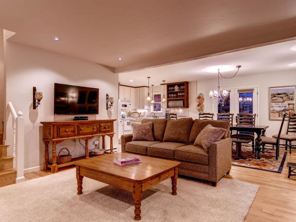 Breckenridge Home 950881