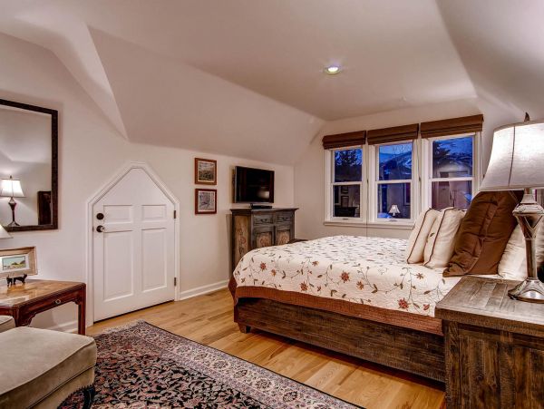 Breckenridge Home 950881