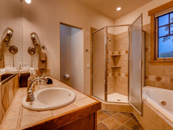 Breckenridge Home 950882