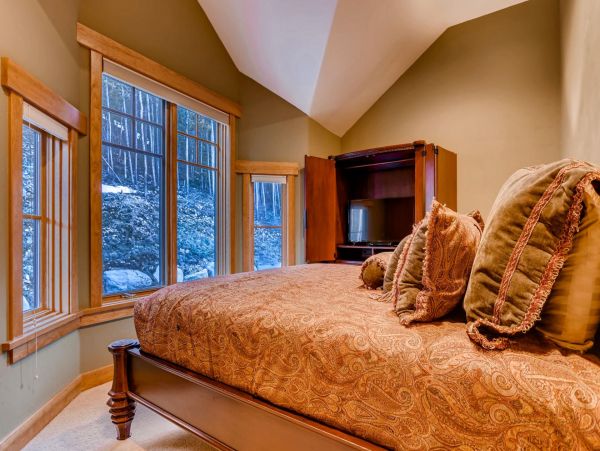 Breckenridge Home 950882